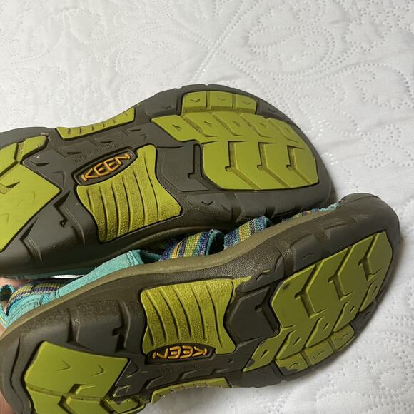 Keen Water Friendly Sneaker Sandals Kids Size 3 - Picture 11 of 11